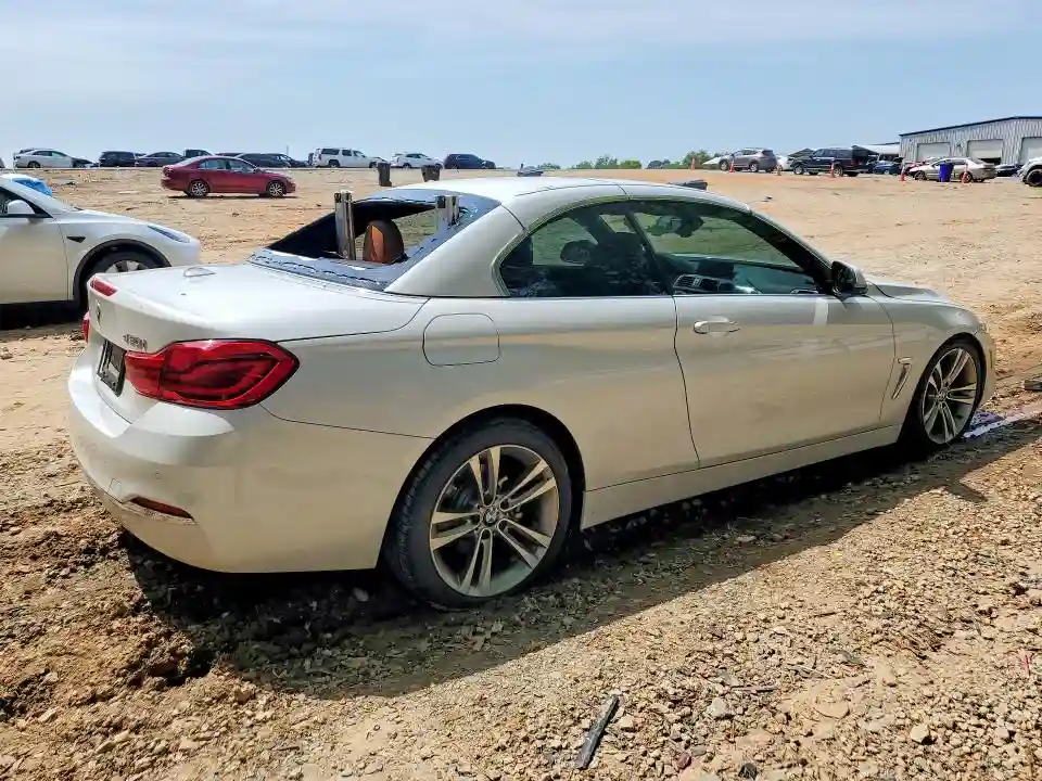 WBA4Z1C56JEC71850 2018 BMW 4 SERIES-2