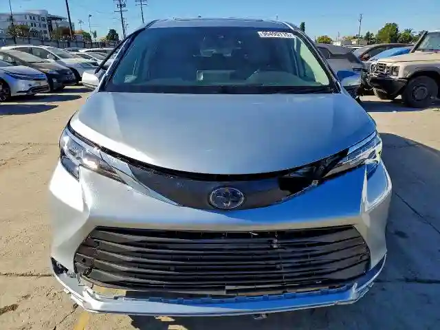 5TDYRKEC2MS029736 2021 TOYOTA SIENNA-4