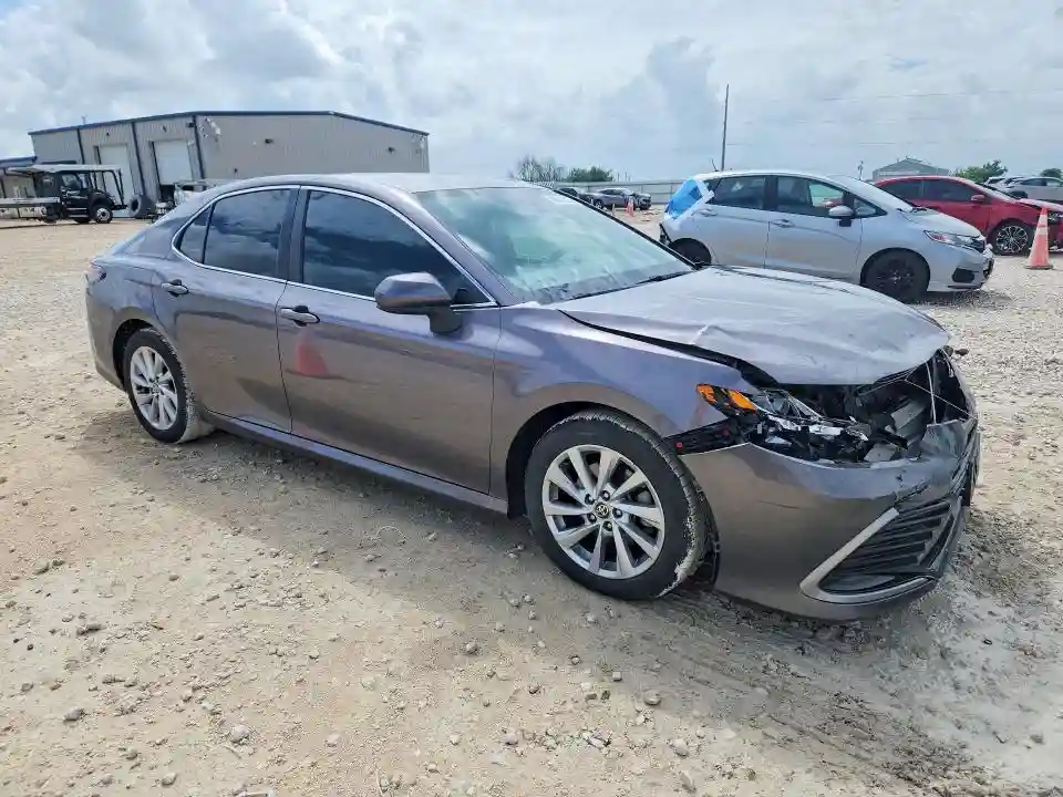 4T1C11AK1MU445860 2021 TOYOTA CAMRY-3