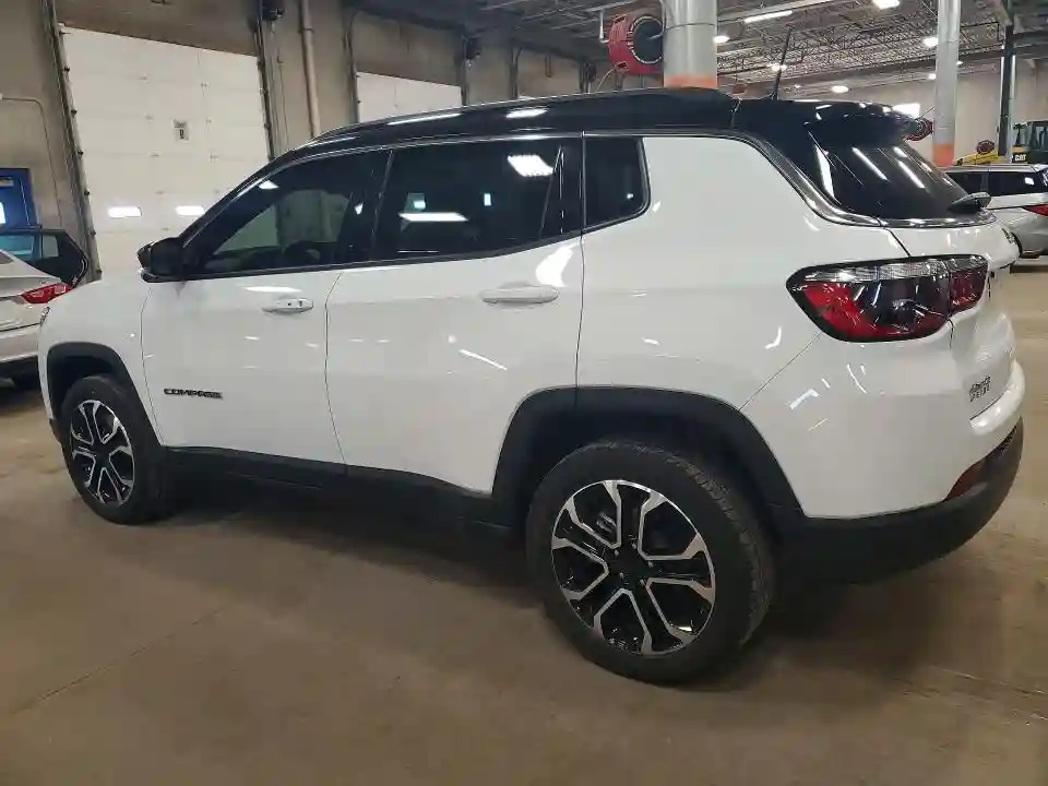 3C4NJDCN7PT533235 2023 JEEP COMPASS-1