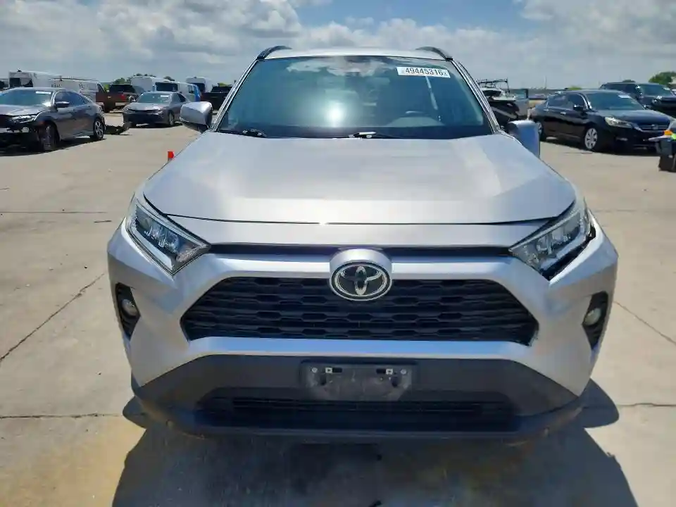 2T3W1RFV6MC097996 2021 TOYOTA RAV4-4