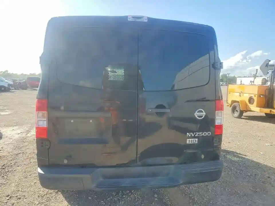 1N6BF0KY0FN801224 2015 NISSAN NV-5