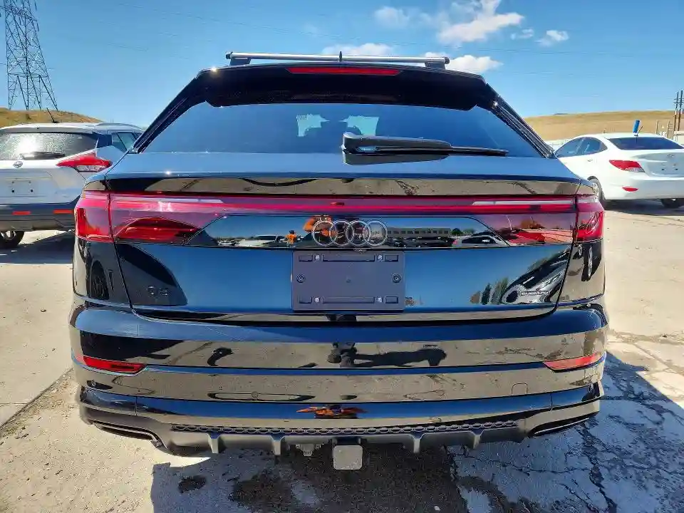 WA1EVBF11SD037535 2025 AUDI Q8-5