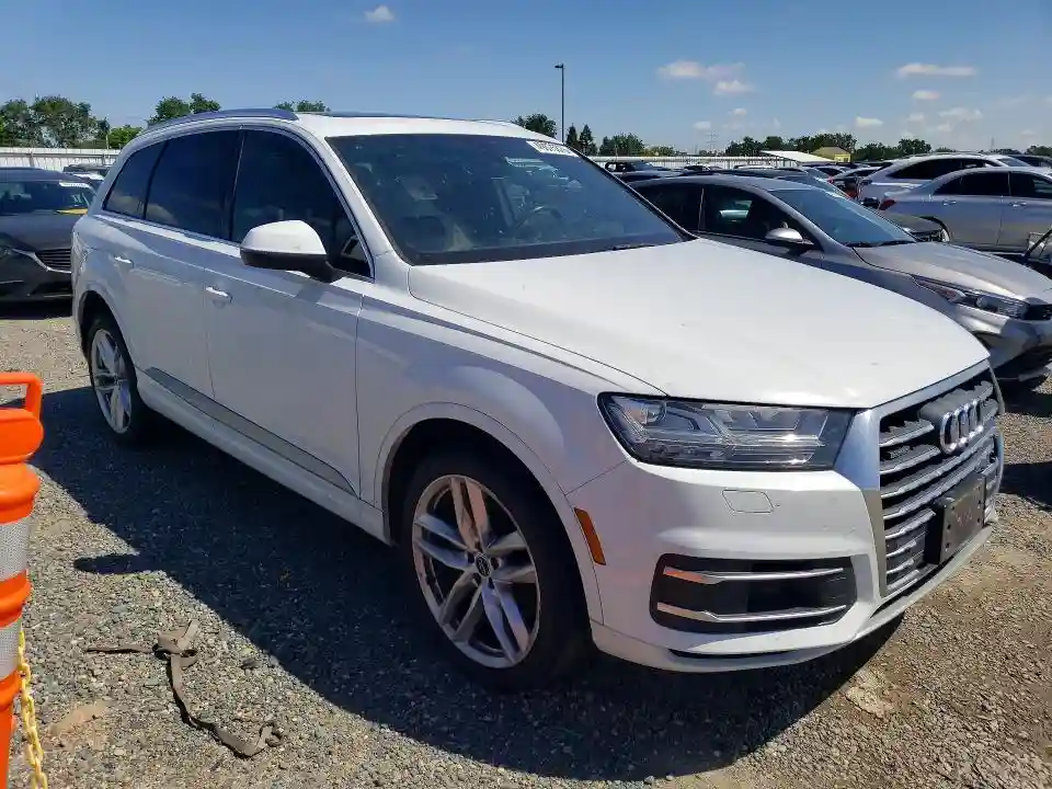 WA1VAAF78JD017985 2018 AUDI Q7-3