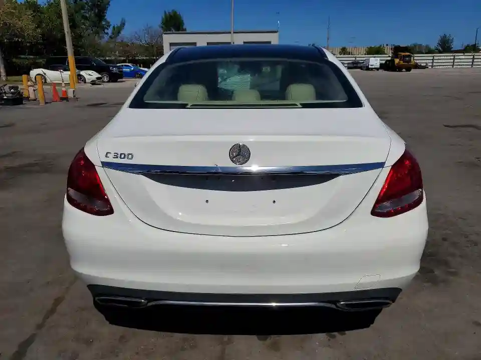 55SWF4JBXHU201125 2017 MERCEDES-BENZ C-CLASS-5