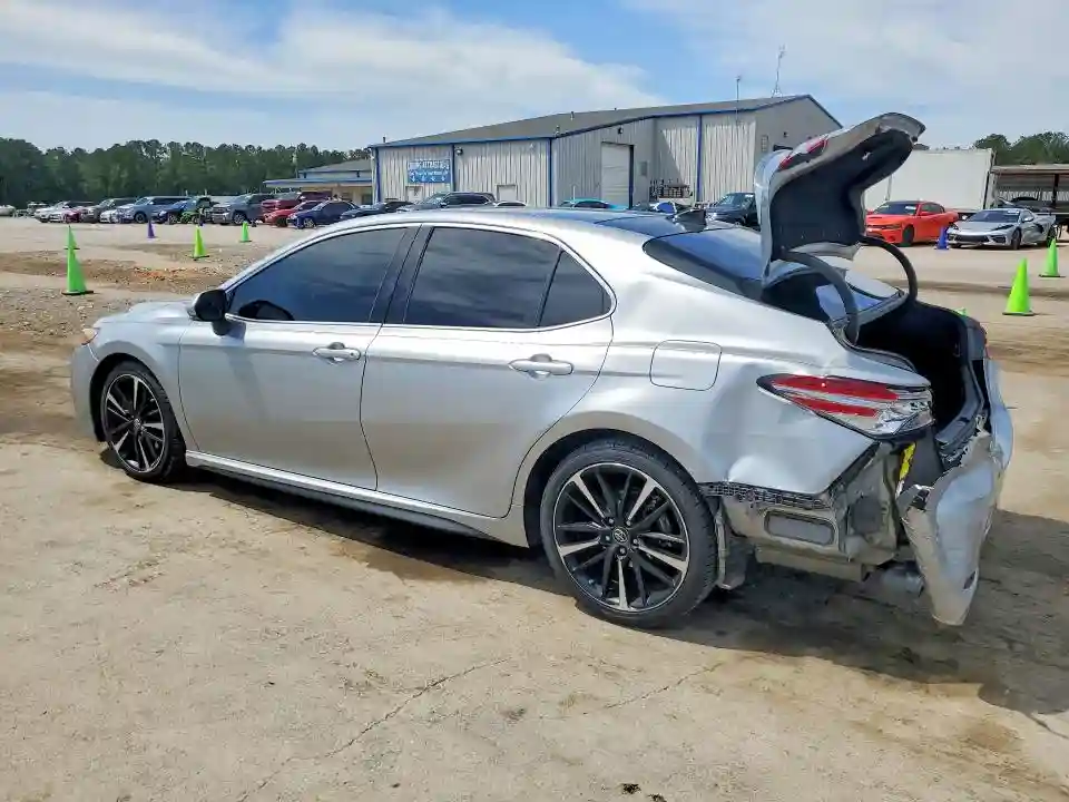 4T1B61HK4KU835674 2019 TOYOTA CAMRY-1