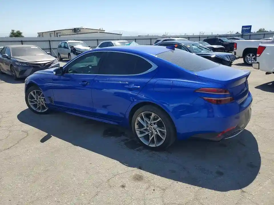 KMTG34TA2NU094577 2022 GENESIS G70-1