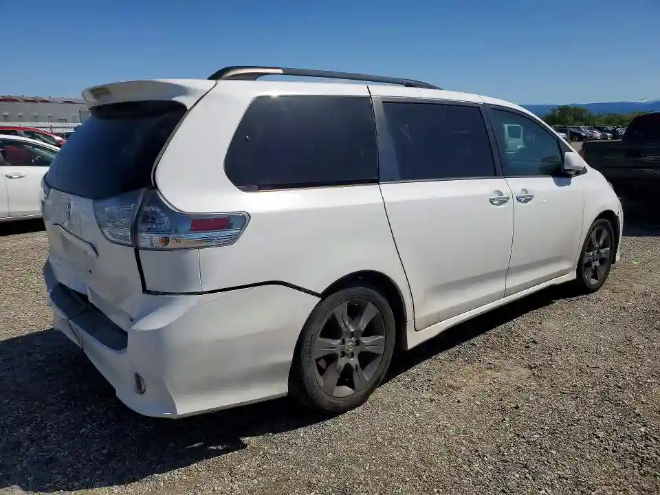 5TDXK3DC4GS742181 2016 TOYOTA SIENNA-2