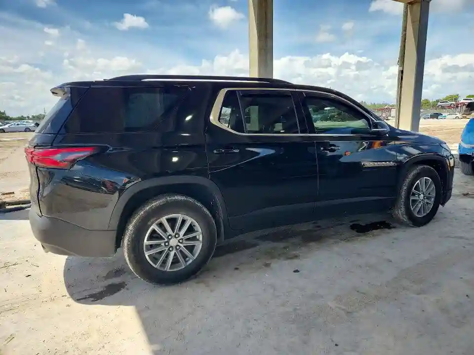 1GNEVHKW5NJ147687 2022 CHEVROLET TRAVERSE-2