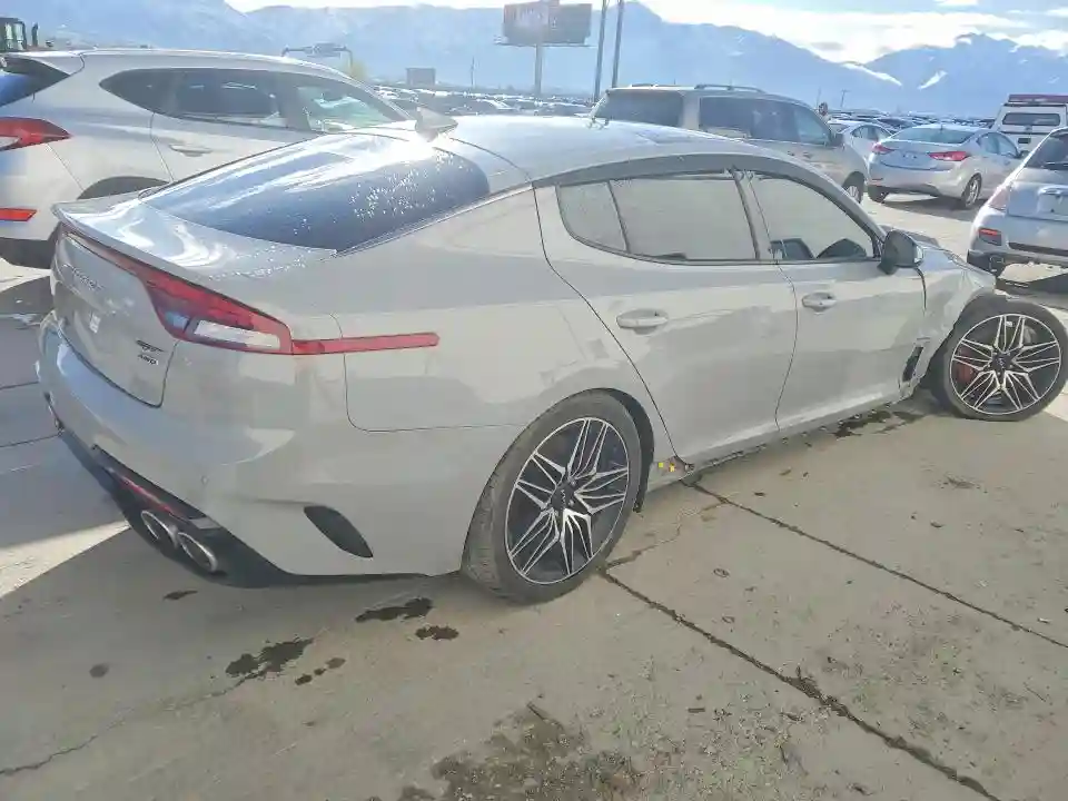 KNAE45LC1N6099359 2022 KIA STINGER-2