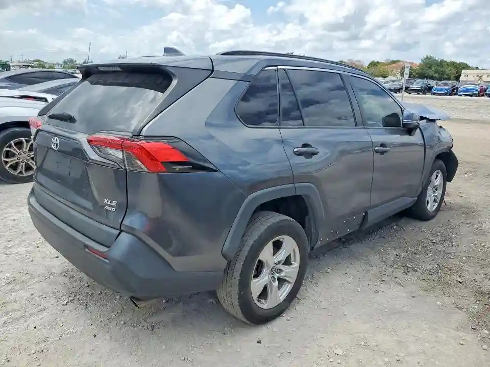 2T3P1RFV3MC159827 2021 TOYOTA RAV4-2