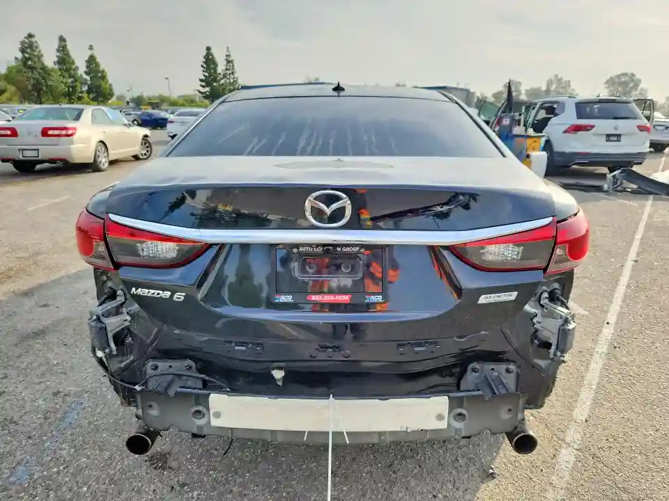 JM1GL1V51H1112991 2017 MAZDA 6-5