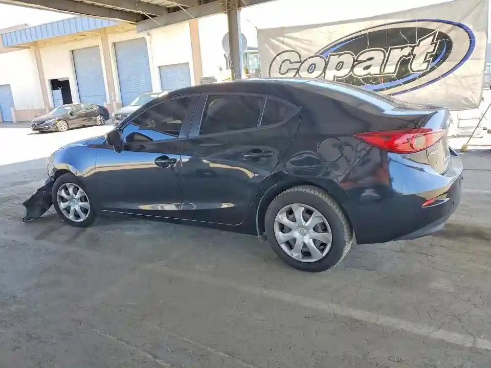 3MZBM1U76FM228744 2015 MAZDA 3-1