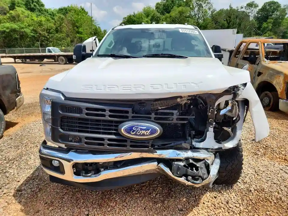 1FT7W2BA4RED38211 2024 FORD F250-4