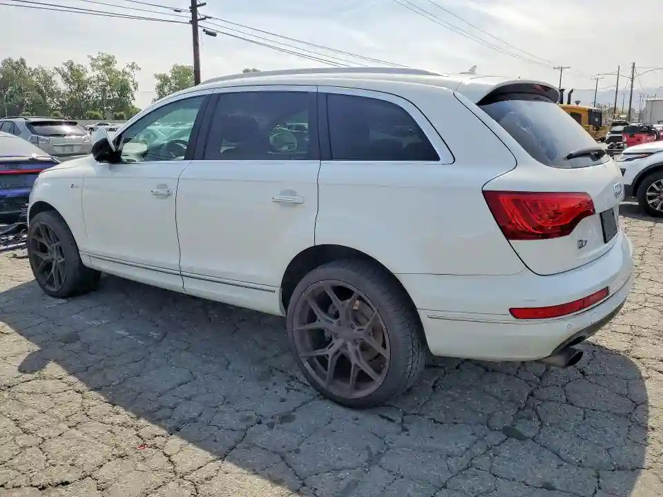 WA1CGAFE6FD004650 2015 AUDI Q7-1