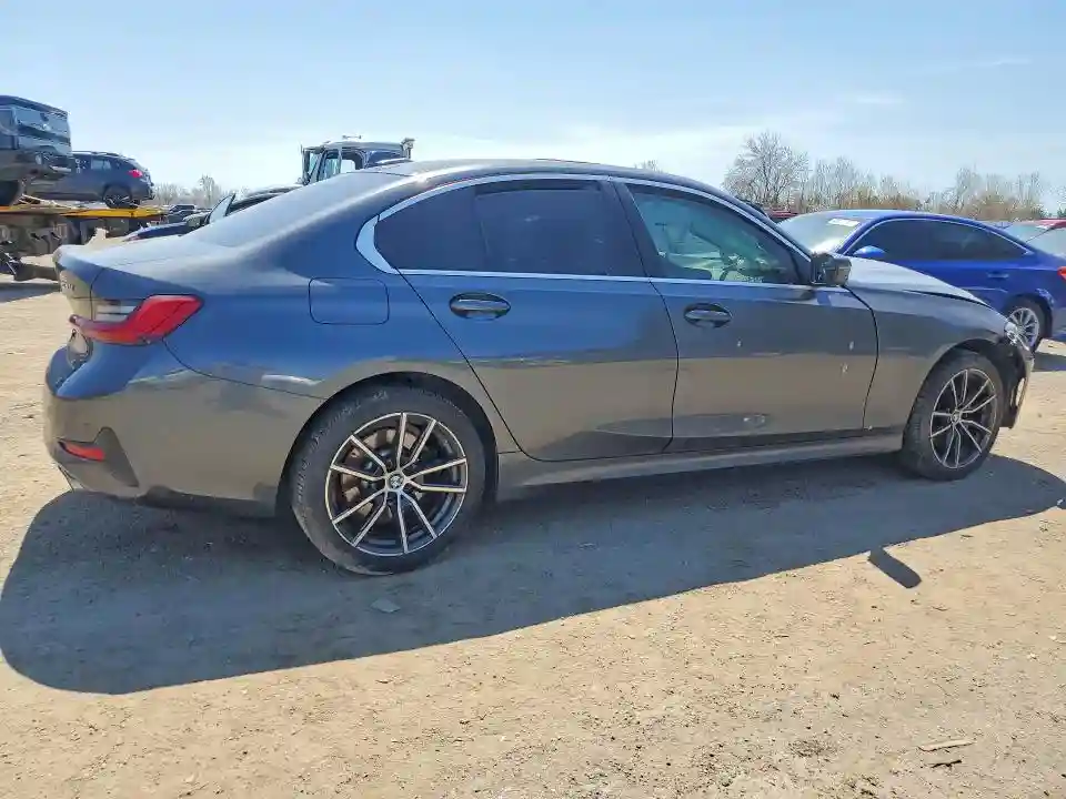 3MW5R7J07M8B93890 2021 BMW 3 SERIES-2