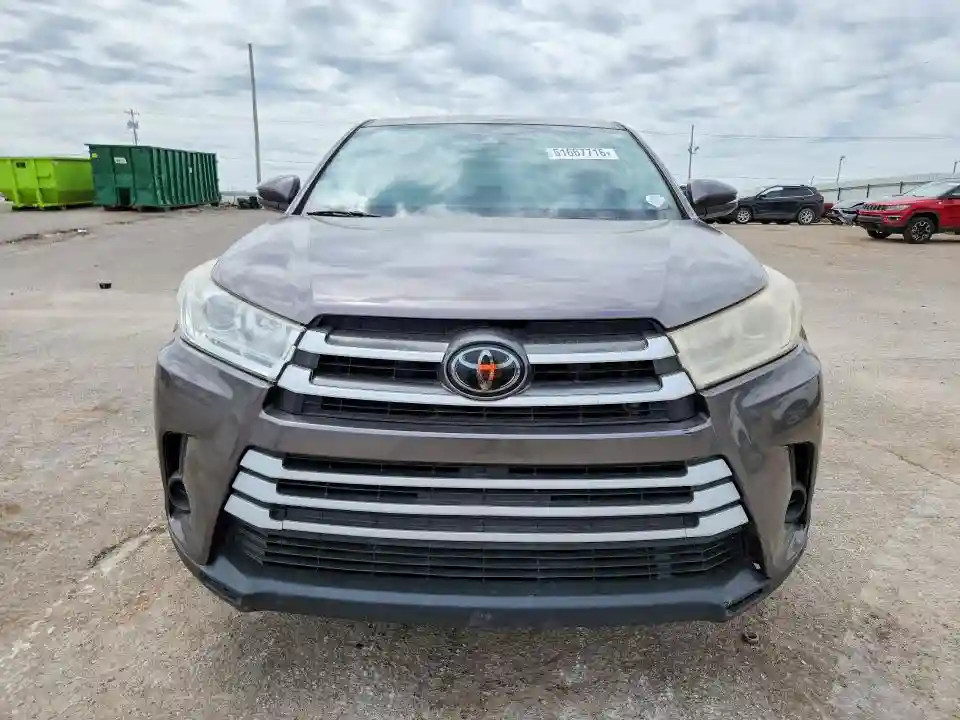 5TDZARFH3JS034471 2018 TOYOTA HIGHLANDER-4