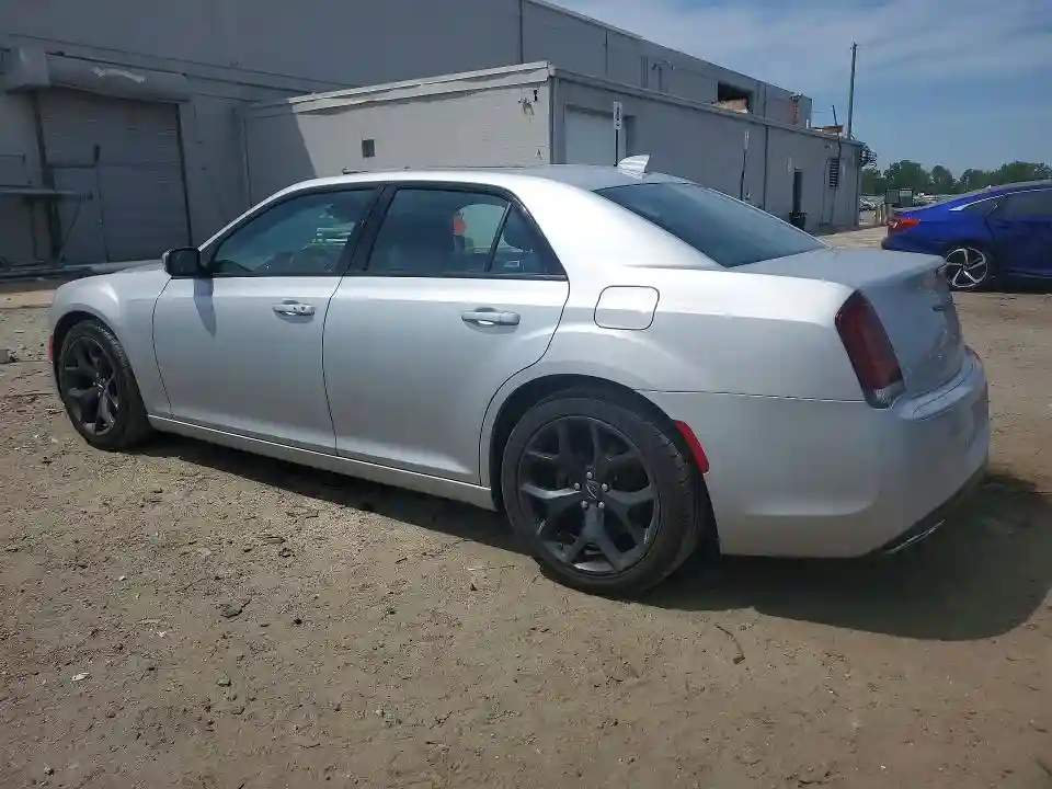 2C3CCABG4NH225811 2022 CHRYSLER 300-1
