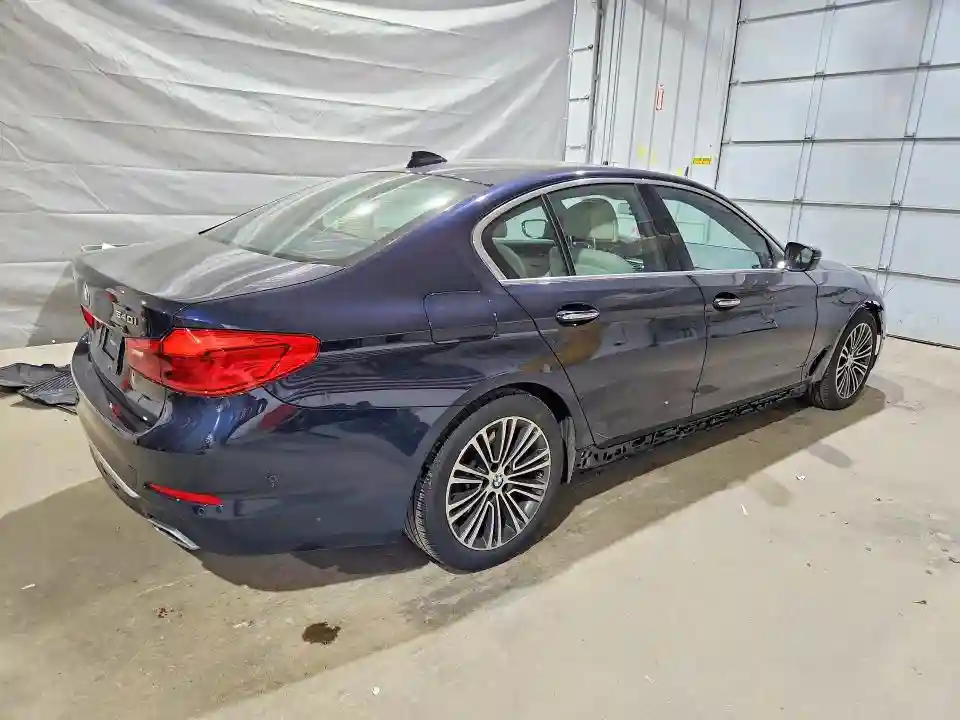 WBAJE7C51JWD53108 2018 BMW 5 SERIES-2
