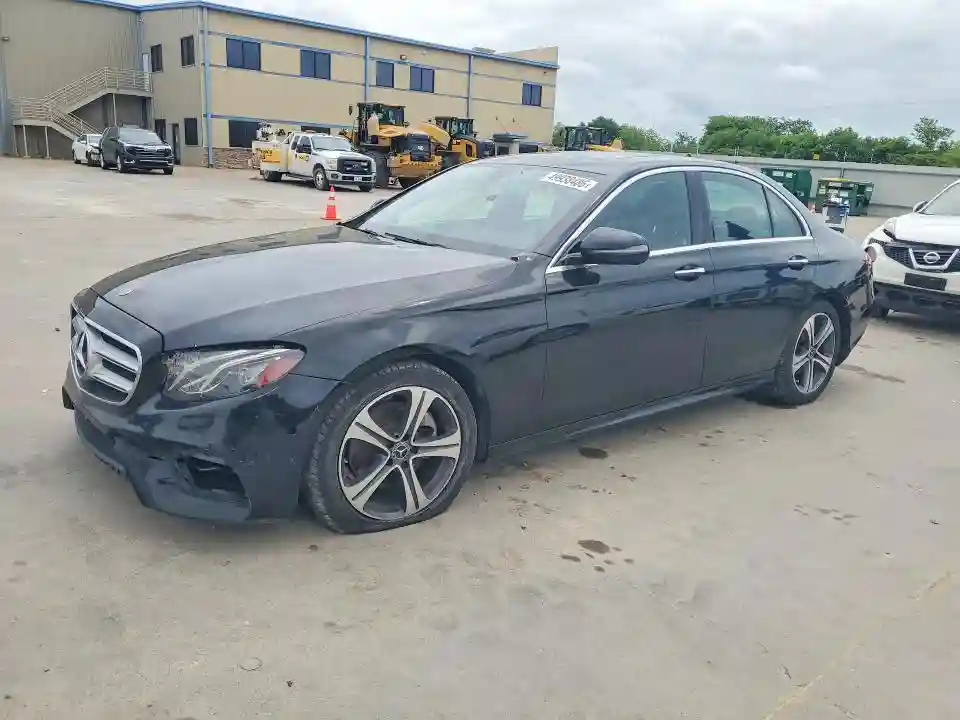WDDZF4JB5JA382640 2018 MERCEDES-BENZ E-CLASS-0