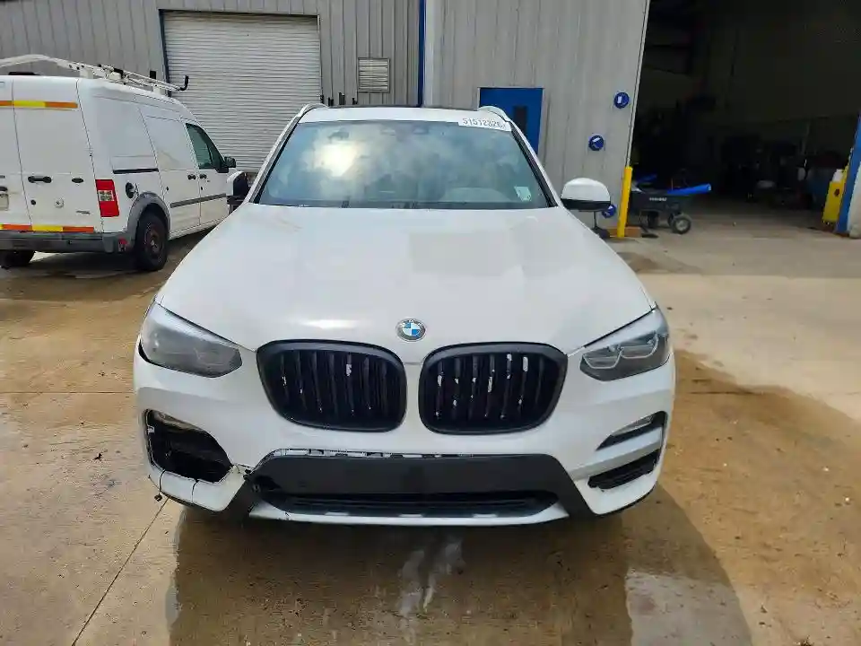5UXTR7C54KLF25102 2019 BMW X3-4