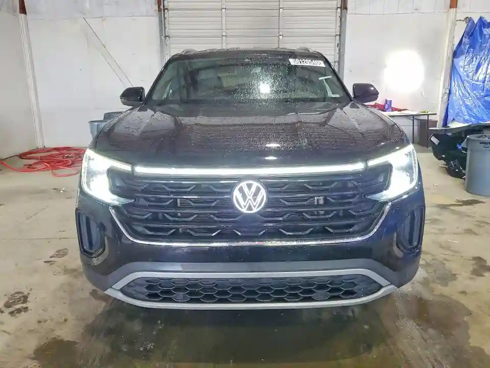 1V2HE2CA0RC240373 2024 VOLKSWAGEN ATLAS-4