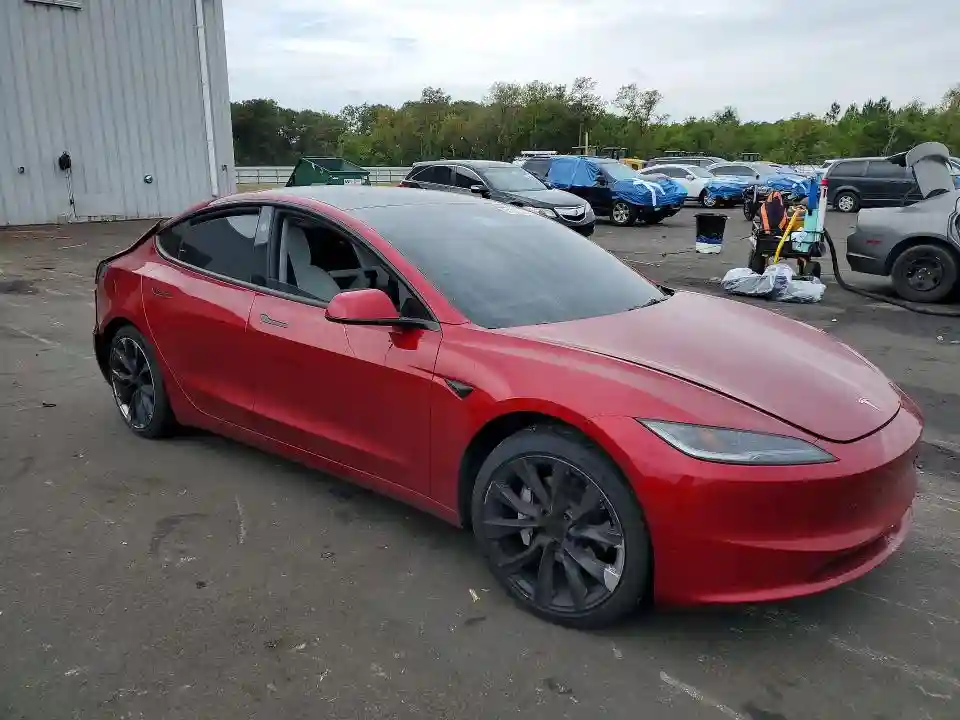 5YJ3E1EA3SF975294 2025 TESLA MODEL 3-3