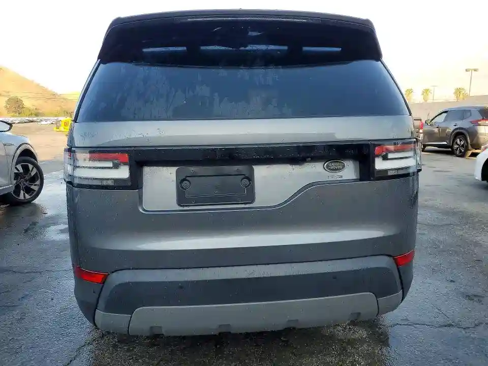 SALRGBBVXHA047137 2017 LAND ROVER DISCOVERY-5