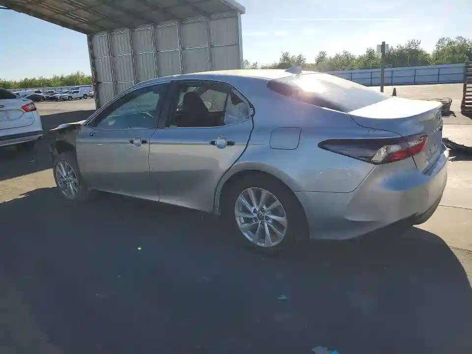 4T1C11AK4MU558556 2021 TOYOTA CAMRY-1