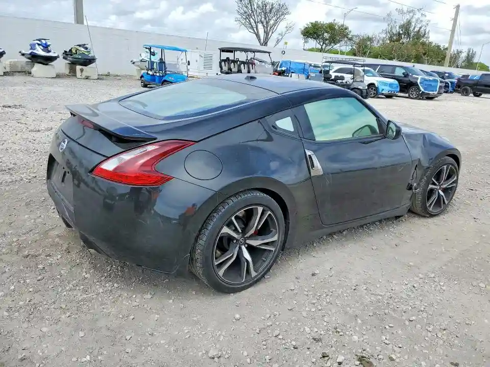 JN1AZ4EH5LM821224 2020 NISSAN 370Z-2