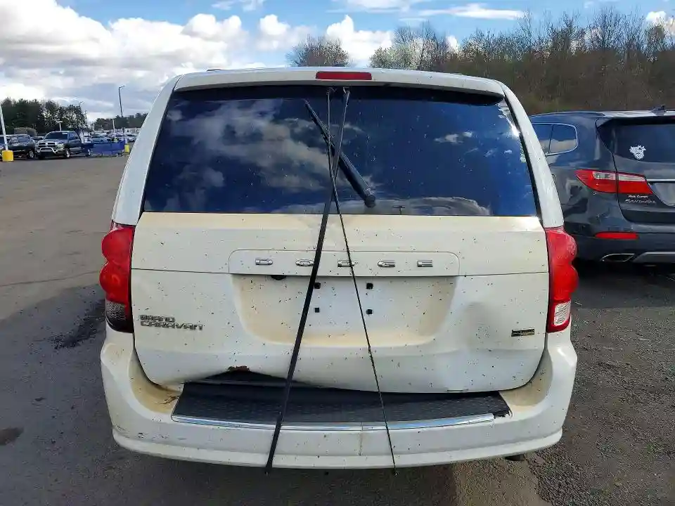 2C4RDGBG9JR175790 2018 DODGE CARAVAN-5