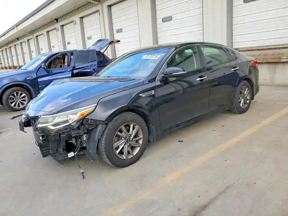 5XXGT4L32KG325785 2019 KIA OPTIMA LX-0
