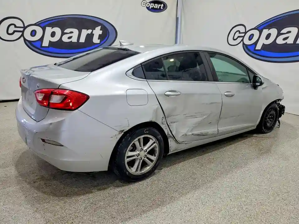 1G1BE5SM9J7135051 2018 CHEVROLET CRUZE-2