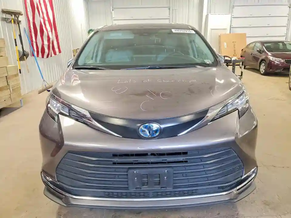 5TDYRKEC8PS156611 2023 TOYOTA SIENNA-4