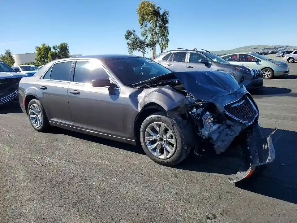 2C3CCAAG6FH864288 2015 CHRYSLER 300-3