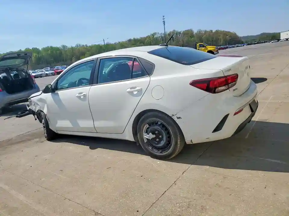 3KPA24AD6NE478963 2022 KIA RIO-1