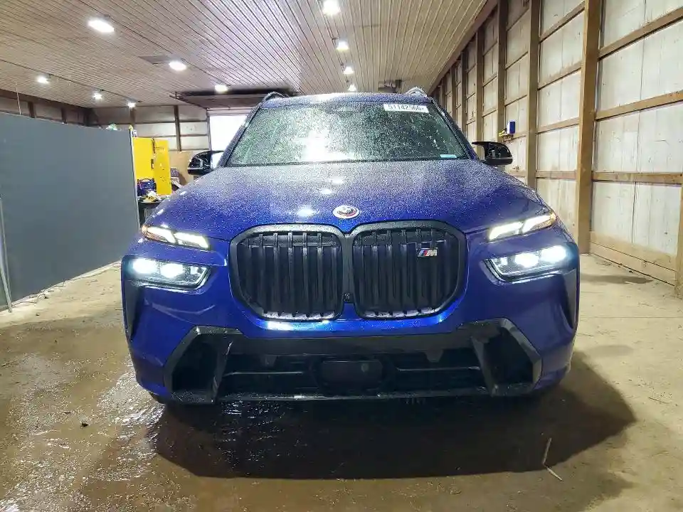 5UX33EM07P9P22727 2023 BMW X7-4