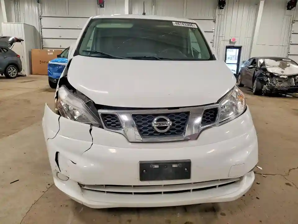 3N6CM0KN8HK720755 2017 NISSAN NV-4