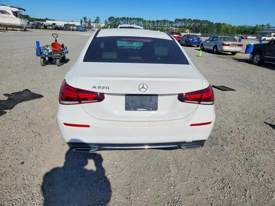 WDD3G4EBXKW016884 2019 MERCEDES-BENZ A-CLASS-5