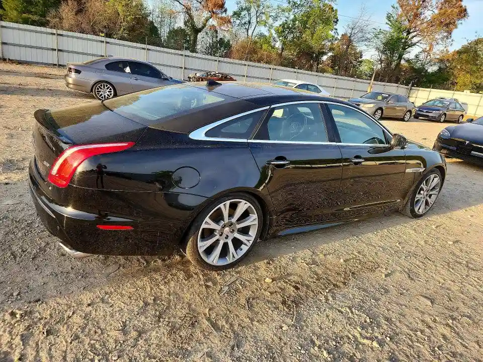 SAJWA1CZ8F8V90810 2015 JAGUAR XJ-2