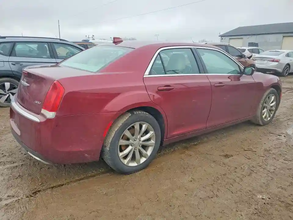 2C3CCARG0FH838967 2015 CHRYSLER 300-2