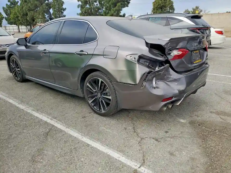 4T1B61HK9KU832270 2019 TOYOTA CAMRY-1