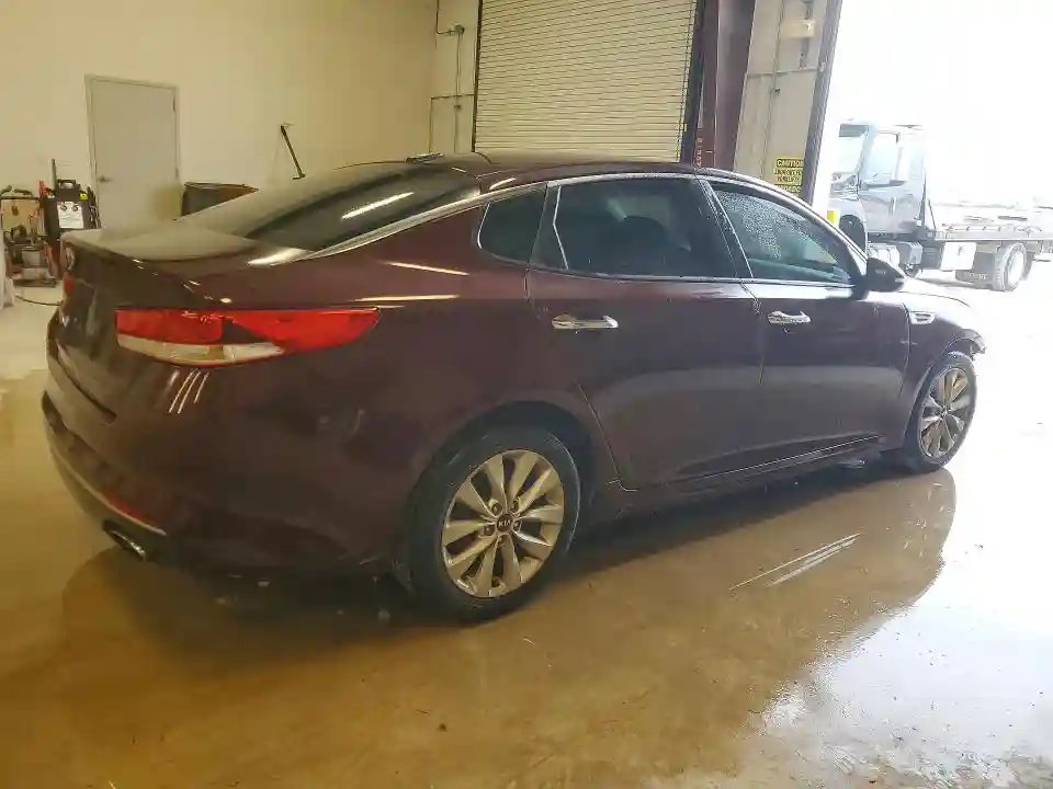 5XXGT4L37JG271463 2018 KIA OPTIMA-2