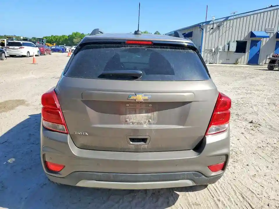 KL7CJLSM0MB361960 2021 CHEVROLET TRAX-5