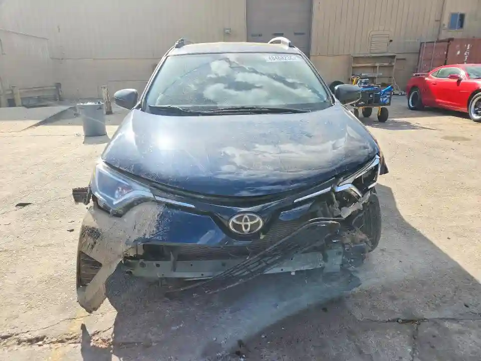 JTMZFREV0JJ724457 2018 TOYOTA RAV4-4