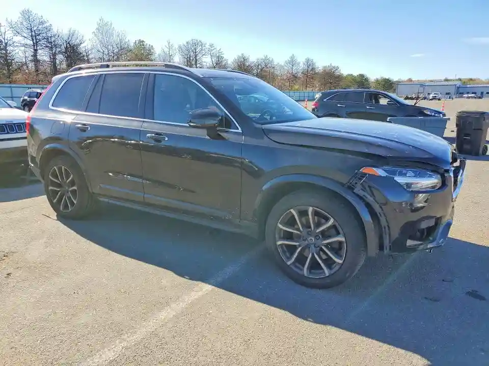 YV4102PK4K1494025 2019 VOLVO XC90-3