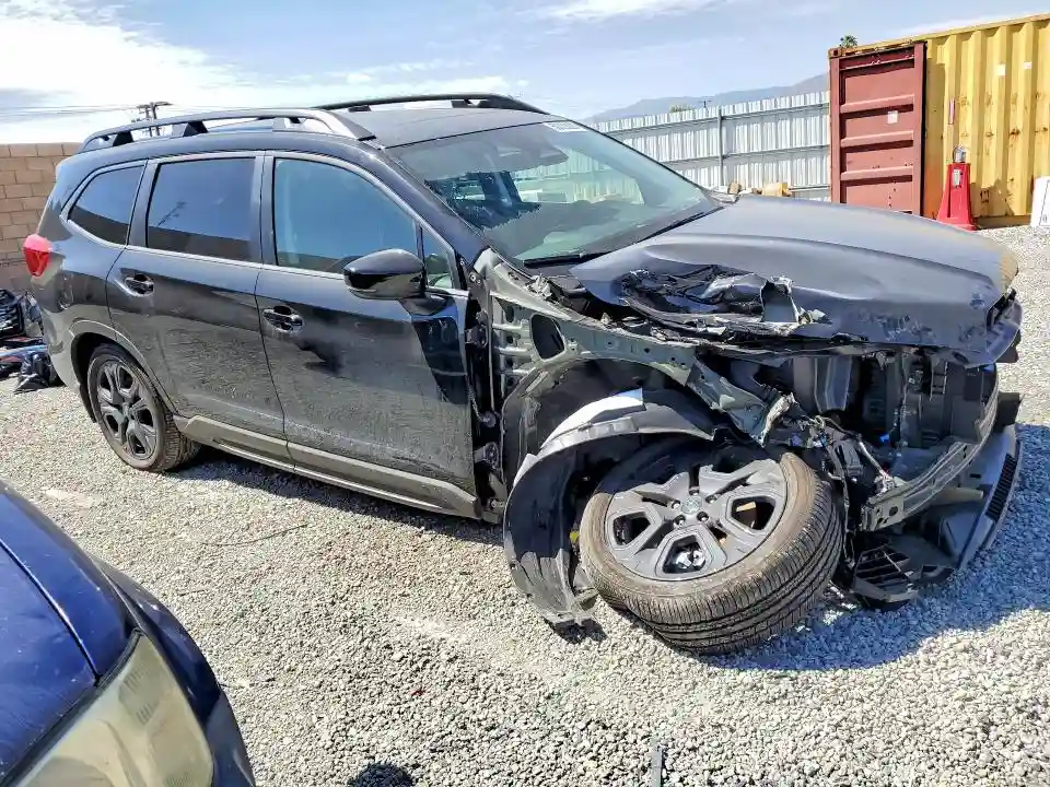 4S4WMAFD1S3444385 2025 SUBARU ASCENT-3