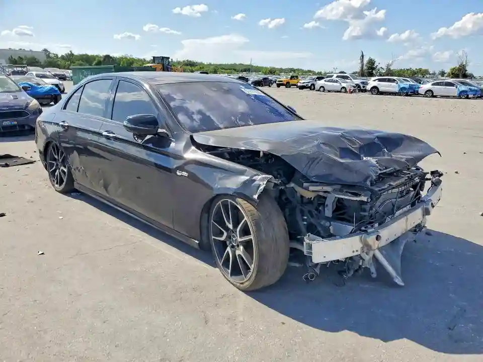 WDDZF6EB8JA348794 2018 MERCEDES-BENZ E-CLASS-3