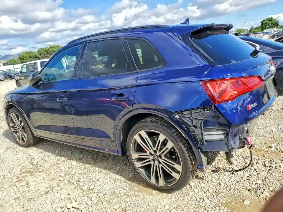 WA1B4AFYXL2070009 2020 AUDI SQ5-1
