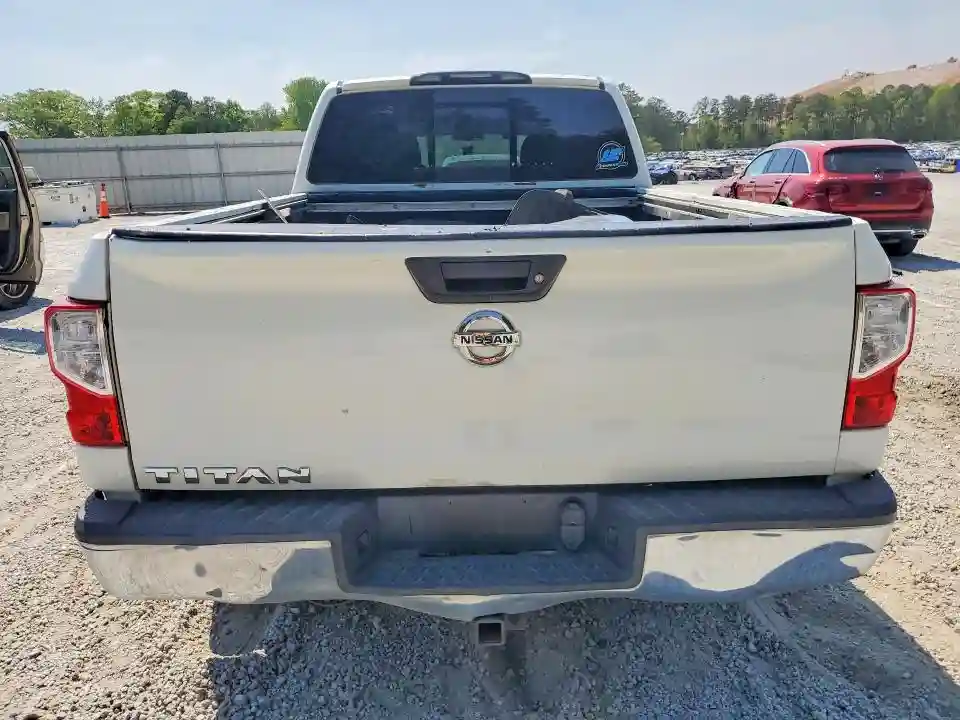 1N6AA1F34JN528506 2018 NISSAN TITAN-5